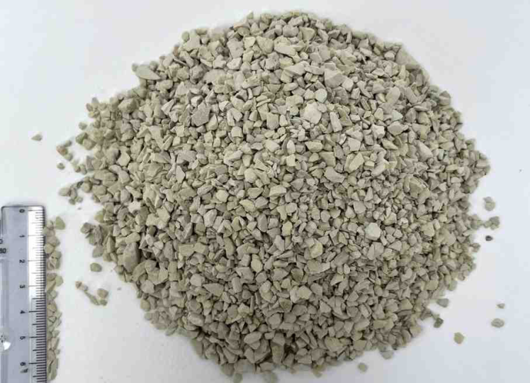 زئولیت و کاربرد آن در پرورش دام: بهبود سلامتی و عملکرد